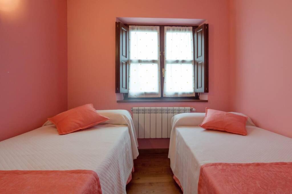 La Casona De La Bisa Villa Colombres Exteriör bild