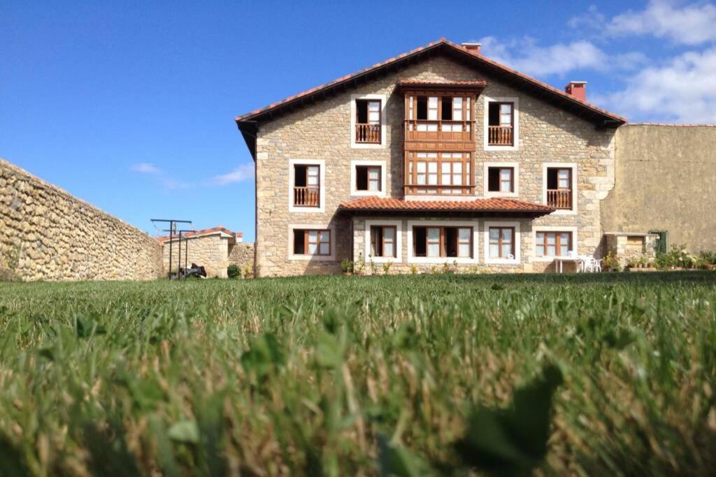 La Casona De La Bisa Villa Colombres Exteriör bild