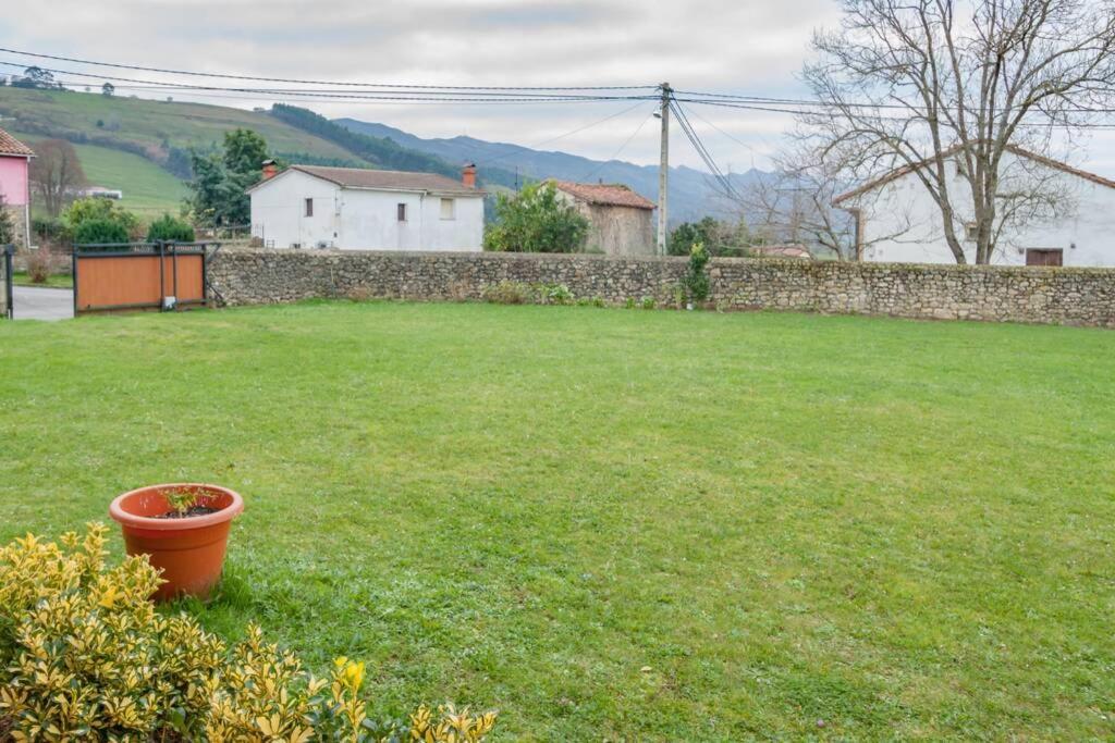 La Casona De La Bisa Villa Colombres Exteriör bild
