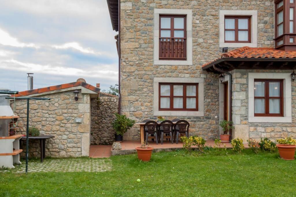 La Casona De La Bisa Villa Colombres Exteriör bild