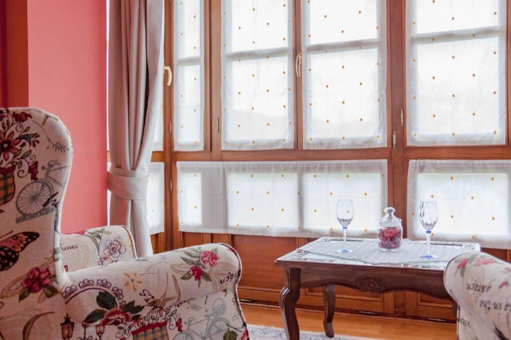 La Casona De La Bisa Villa Colombres Exteriör bild